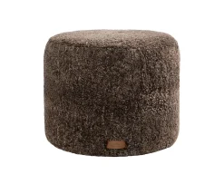 Shepherd Frida Sittpuff Fårskinn Cappuccino Ø50