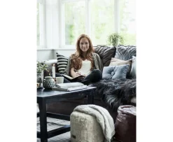 Shepherd Frida Sittpuff Fårskinn Creme Ø50