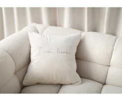 Sleepo Collection I am here Kuddfodral Offwhite