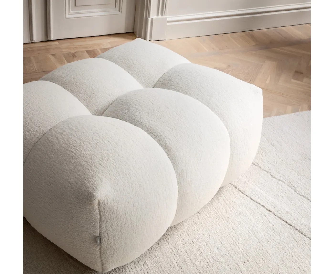 Sleepo Collection Billie Sittpuff Creme Teddy Small