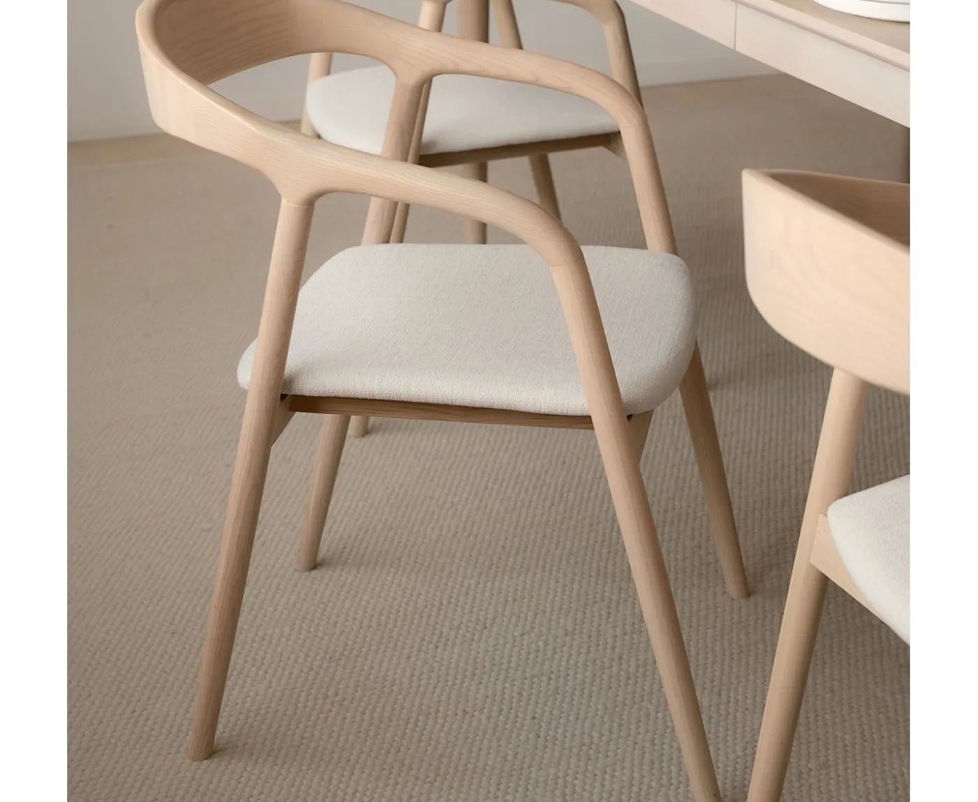 Sleepo Collection Casper Karmstol Vitoljad/Vit