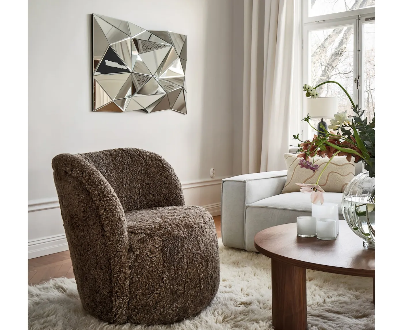 Sleepo Collection Lollo Fåtölj Fårskinn Brown