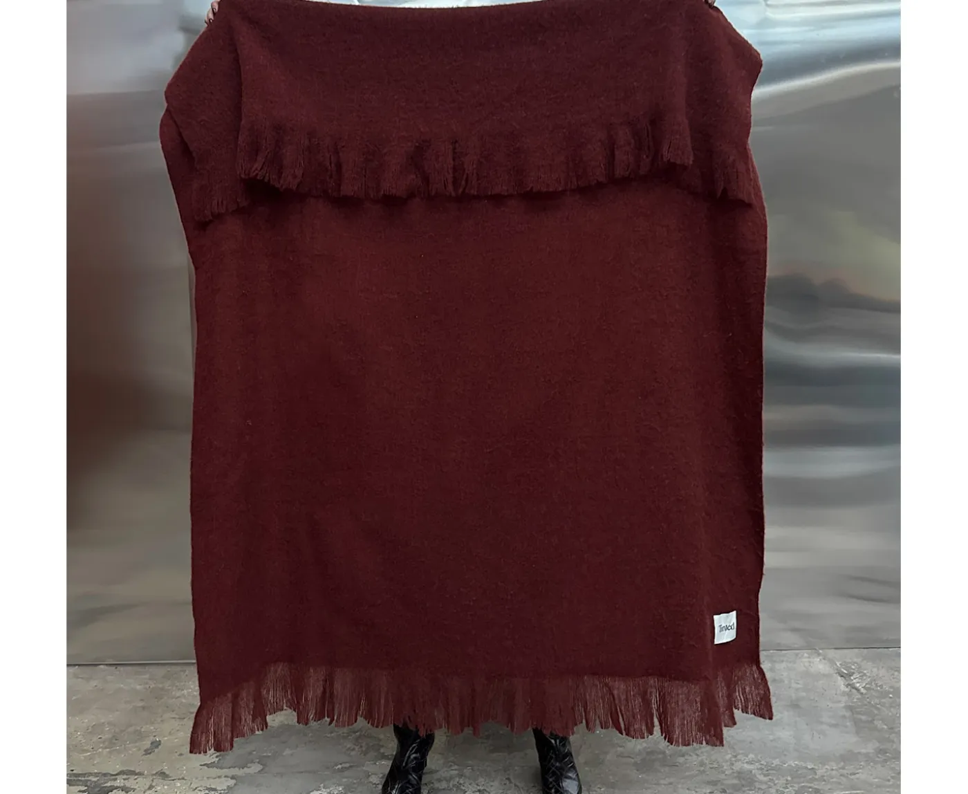 Tinted Fingal Ullpläd Solid Wine Red 130x170