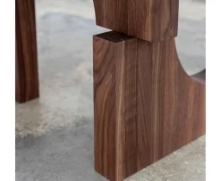 Tinted Sanders Matbord Walnut Ø160