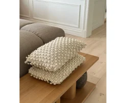 Tinted Tuhlin Prydnadskudde Offwhite 30x50