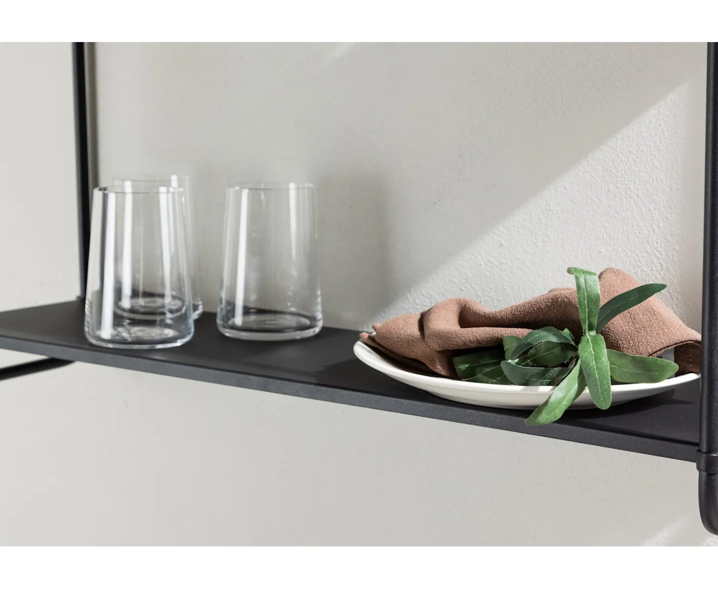 Venture Home Lyon Vägghylla Black 62cm