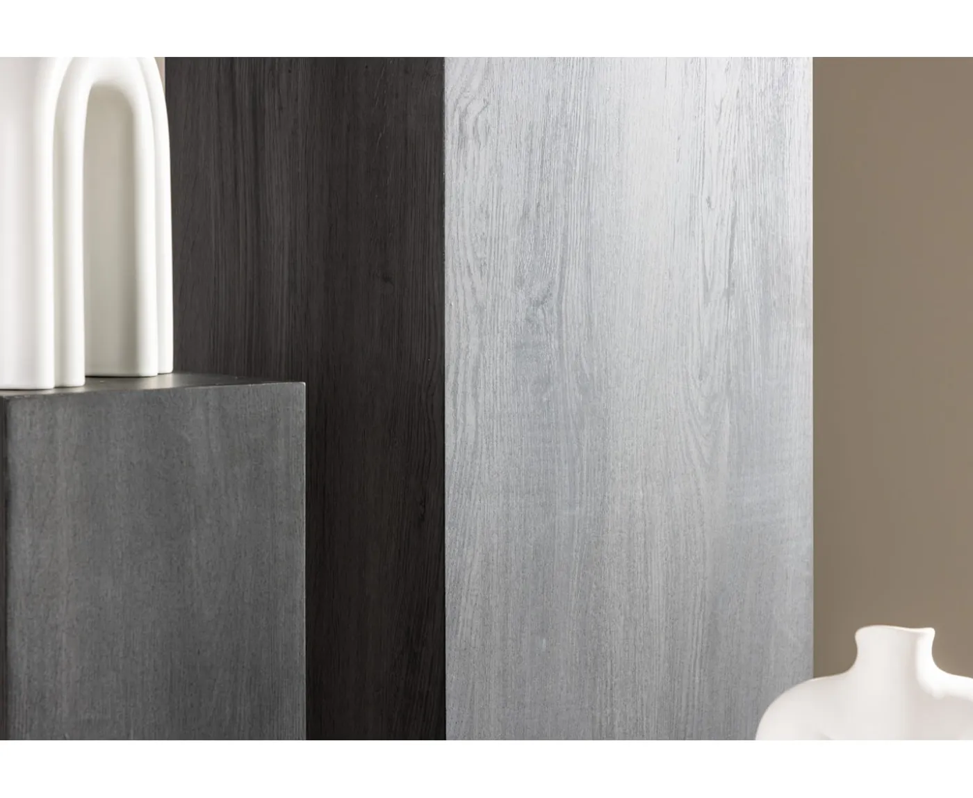 Vind Ramsvik Piedestal Black 95cm