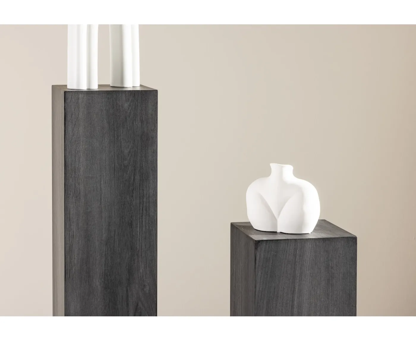 Vind Ramsvik Piedestal Black 95cm