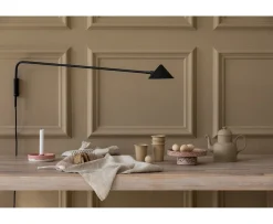 Watt & Veke Kelly Long Vägglampa Svart