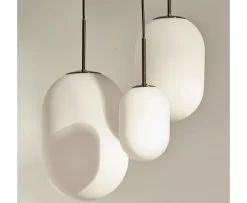 Watt & Veke Noor Taklampa Opal/Black Small