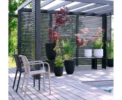 Wikholm Form Ravello Karmstol Beige