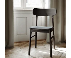 Woud Soma Matstol Black/Black Leather